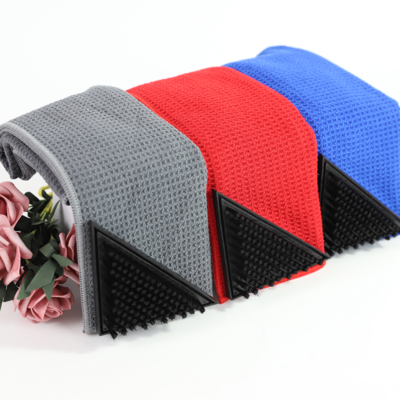 Towel with brush1.jpg